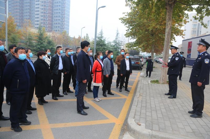 渭南市公安局經開分局扎實開展深化平安建設暨向人民報告主題活動