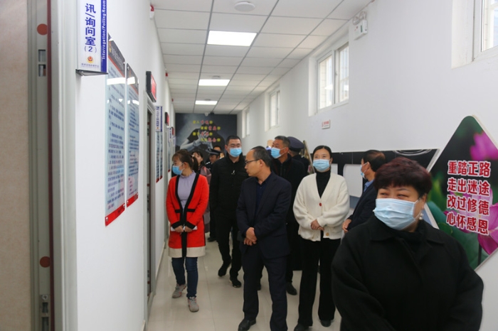 渭南市公安局經開分局扎實開展深化平安建設暨向人民報告主題活動