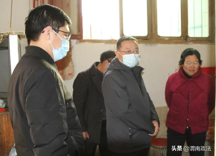 寒冬送暖 臘月傳情 合陽縣人民檢察院開展春節慰問活動（組圖）