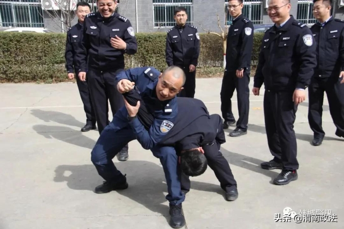 快！實！嚴！渭南公安再掀全警實戰技能大練兵活動熱潮