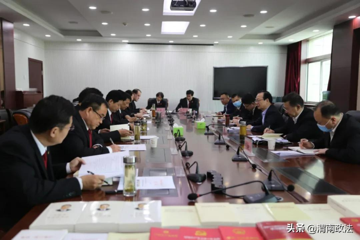 渭南中院召開學習教育階段專題座談會（組圖）