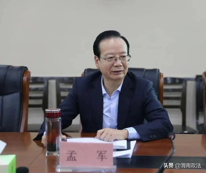 渭南中院召開學習教育階段專題座談會（組圖）