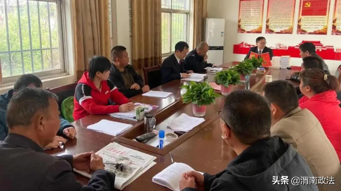 大荔檢察: 送法進(jìn)鄉(xiāng)村 普法零距離(組圖)