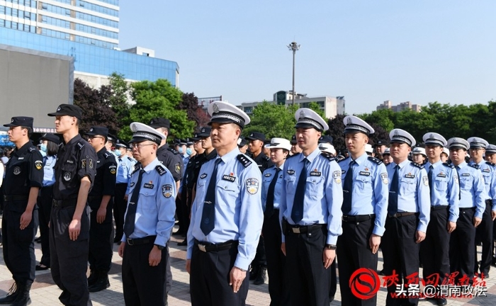 渭南公安開展隊伍教育整頓“向人民報告” 集中宣傳活動（組圖）