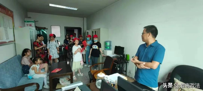 渭南中院：“法院開放日”開展“德潤三秦”家風(fēng)建設(shè)活動(dòng)（圖）