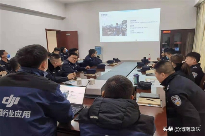 渭南市公安局圓滿完成無人機操作手實戰(zhàn)強化培訓(xùn)工作（圖）