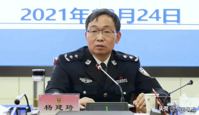 渭南公安：筑牢銅墻鐵壁 堅決阻斷疫情輸入風(fēng)險（圖）