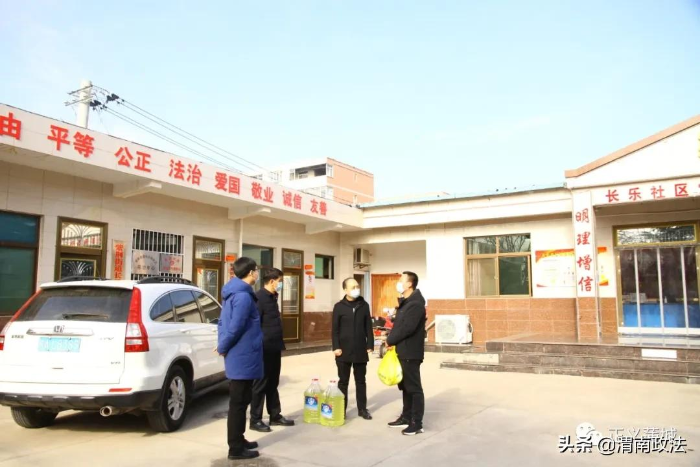 【抗擊疫情】渭南檢察黨員干警下沉一線參與社區(qū)疫情防控（組圖）