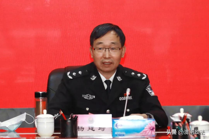 楊建琦赴富平送獎慰問一線民警（組圖）