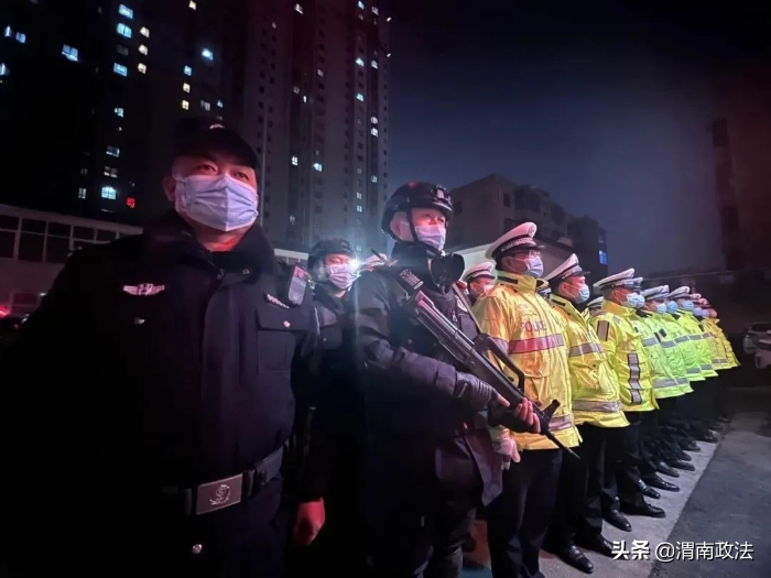 清明節期間全市社會治安大局平穩有序(組圖)