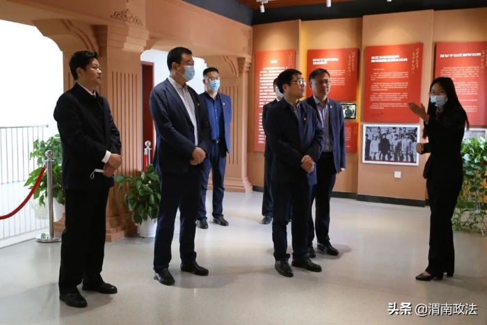 賀世輝深入富平法院宣講市第六次黨代會(huì)和市“兩會(huì)”精神并開展調(diào)研（圖）
