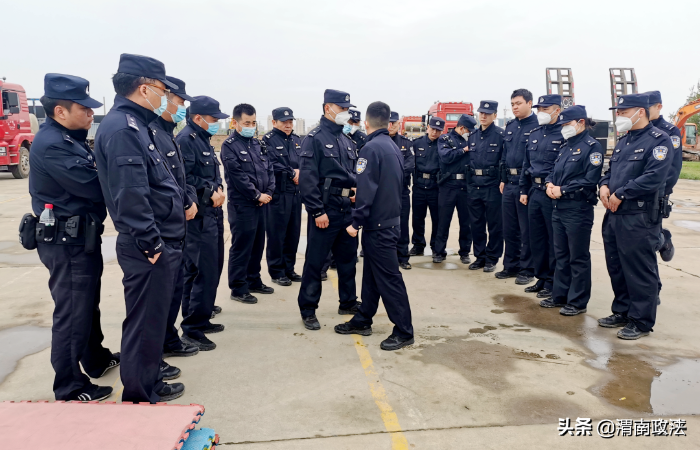 以考促訓 實戰礪兵 渭南全警武器警械集訓月考核送教圓滿成功！