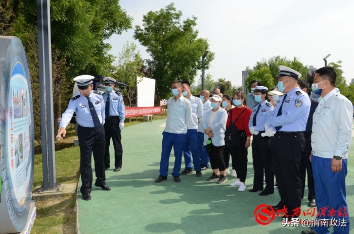 渭南公安交警美麗鄉村行交通安全巡回宣講高新站暨電影下鄉巡回播放紅星村活動成功舉辦（組圖）