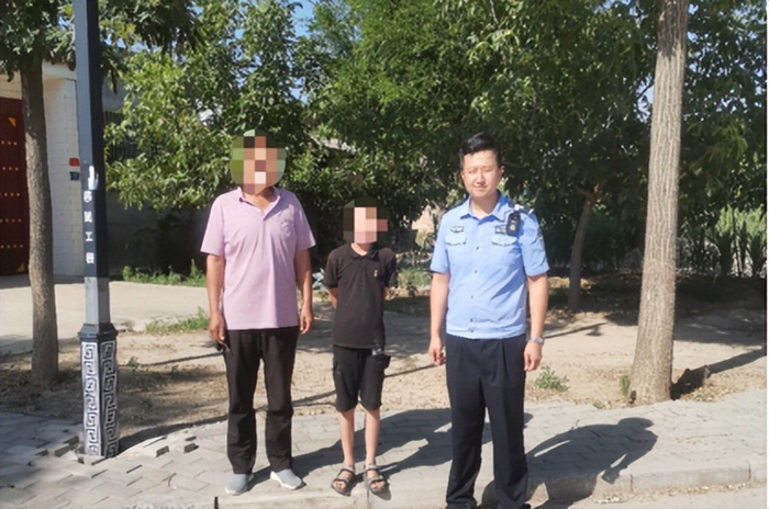 白水爺孫倆到蒲城“吃湯水” 回家發現孩子走丟了，蒲城公安40分鐘找回走失兒童。