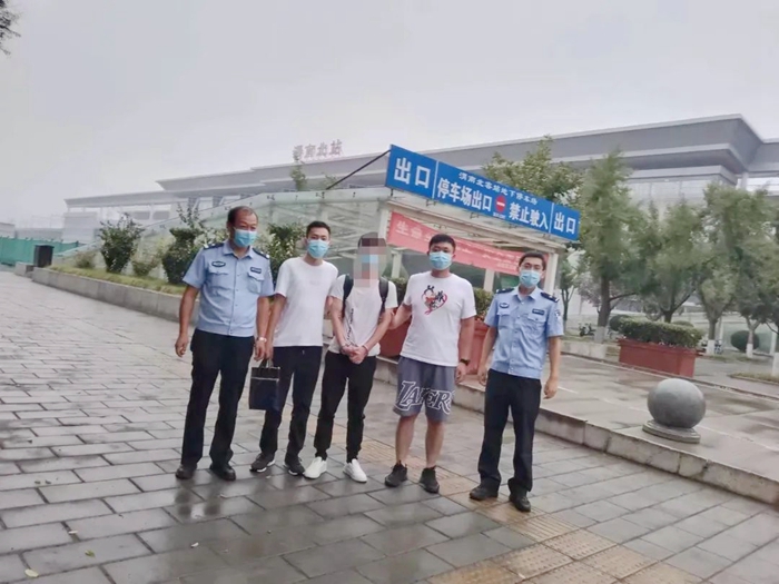 臨渭公安成功抓獲一名外省逃犯。