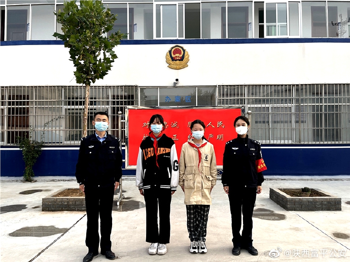 “熊孩子”逃學(xué)離家出走，民警輾轉(zhuǎn)多方終找回。