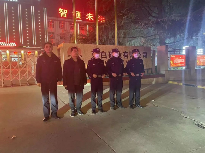 蒲城法院開展為期2個月的夜間巡邏工作，切實守護人民群眾生命財產安全。