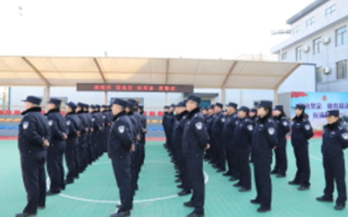 華州公安扎實開展春季隊列訓練活動。