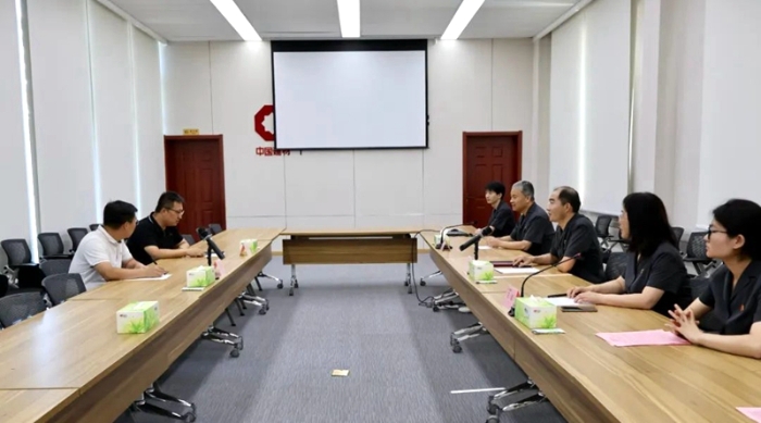 富平法院開展法律“五進”送法進企業宣講活動。