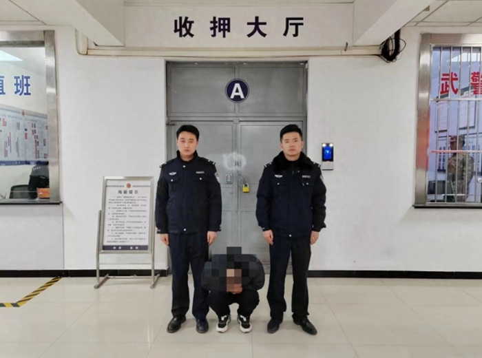 澄城公安長寧派出所連續(xù)破獲兩起盜竊案件。