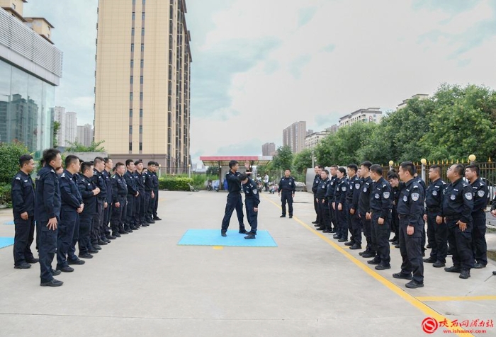 渭南法院積極開展司法警察實戰大練兵活動.