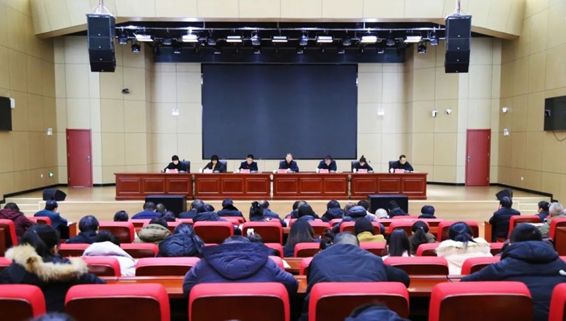 大荔縣人民法院集中開展廉政教育。