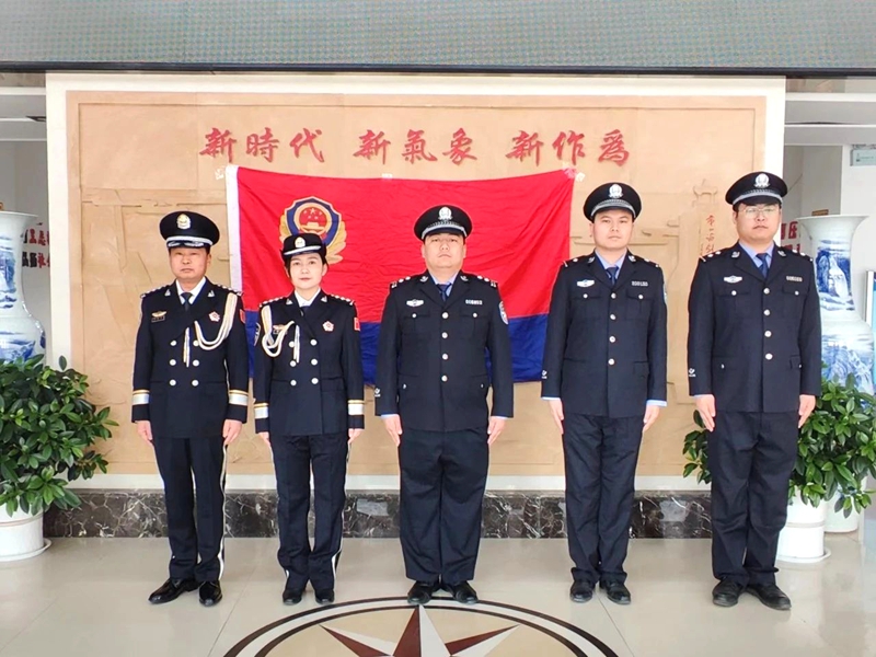 華陰市人民檢察院舉辦了“忠誠使命勇擔當 擎旗奮進新征程”主題慶祝活動。