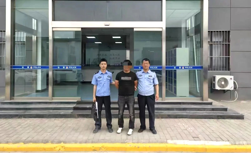臨渭公安抓獲一名盜竊嫌疑人。