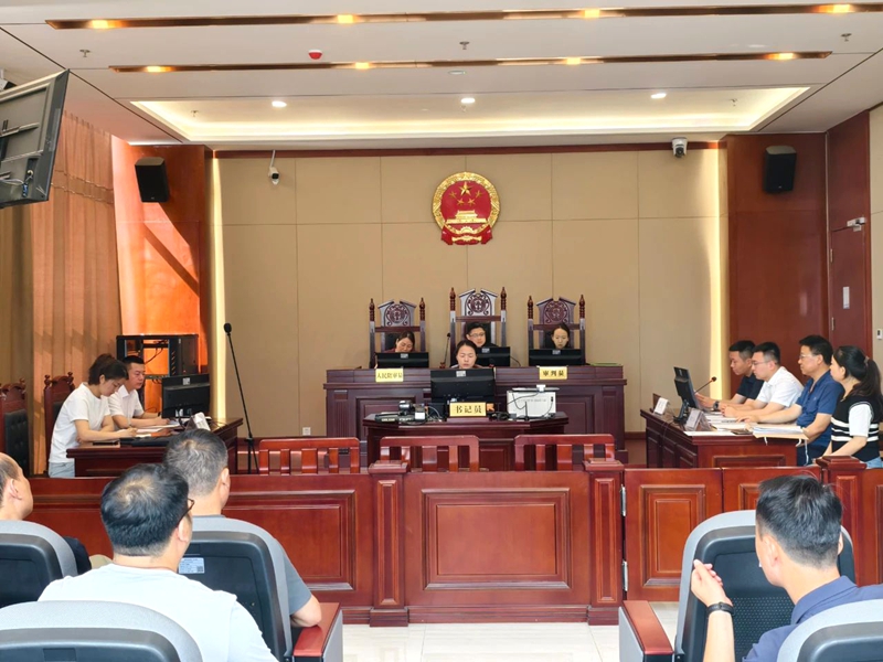 臨渭法院審理一起工傷保險資格認定案。