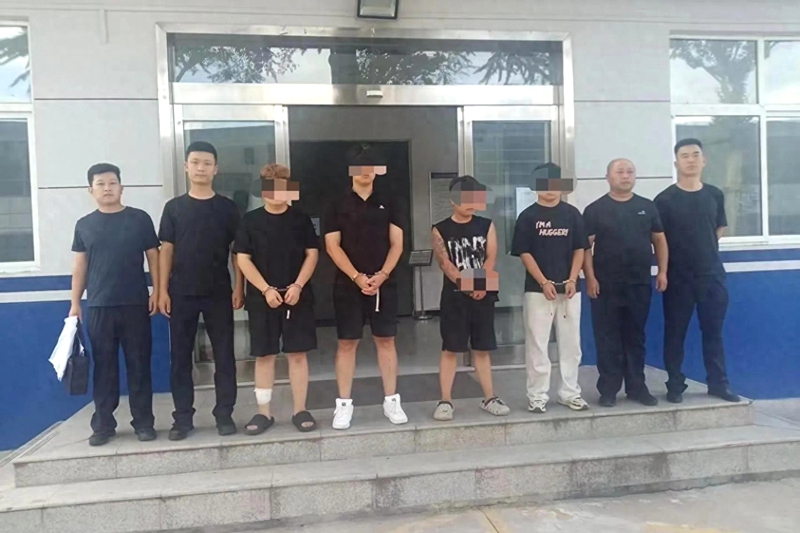 華陰公安抓獲盜竊摩托車團伙。