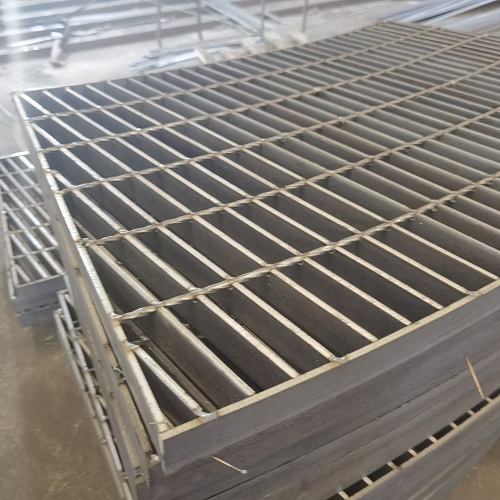 異型車庫(kù)用G405/30/100鋼格柵鋼格板選購(gòu)要點(diǎn)及解決方案