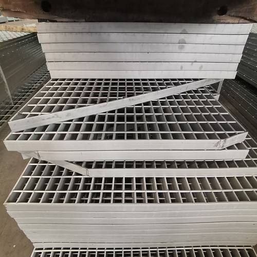 采購(gòu)鋼格柵前必問(wèn)的五個(gè)問(wèn)題，少問(wèn)一個(gè)都可能吃虧