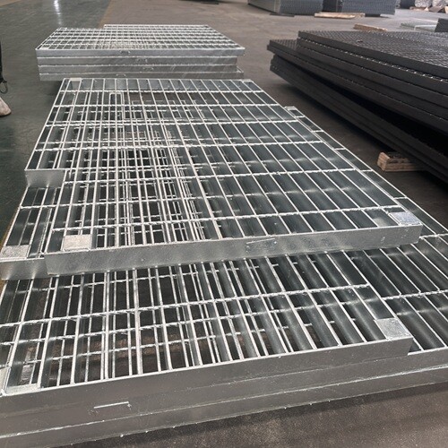 鋼格柵板承載能力測試報告出爐，數(shù)據(jù)說話！